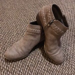 Women’s Life Stride Booties